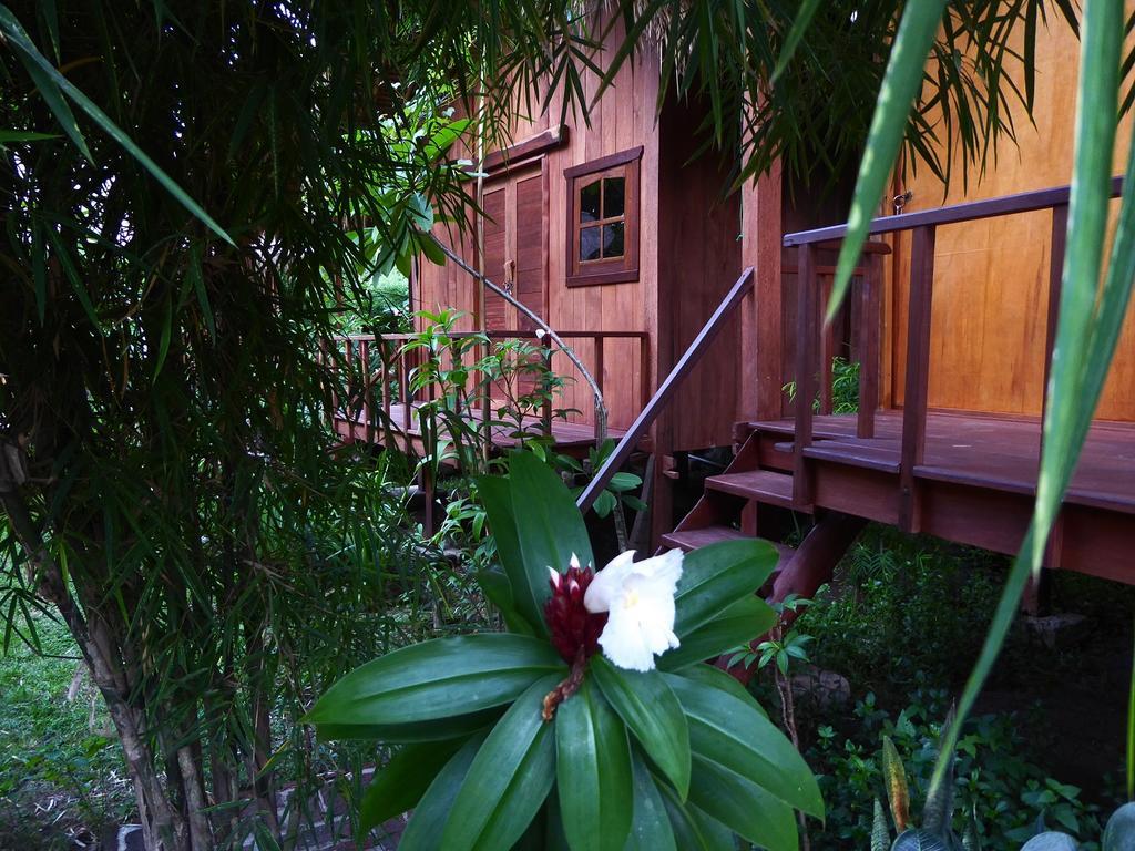 Shibui Garden Bungalows And Restaurant Tanjung  Exterior foto